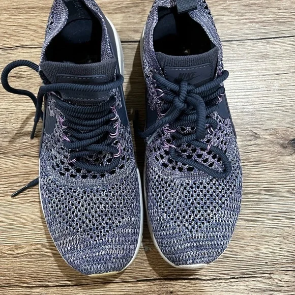 Nike Women's Athletic Shoes - Black and Purple - Picture 1 of 6